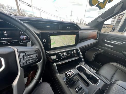 Used 2025 GMC Sierra 1500 Denali w/ Denali Reserve Package image 28