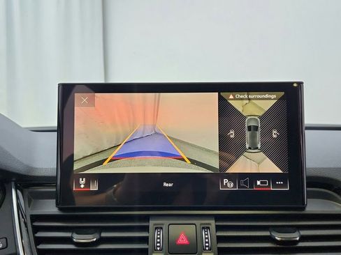 Used 2021 Audi Q5 Prestige w/ Prestige Package image 56