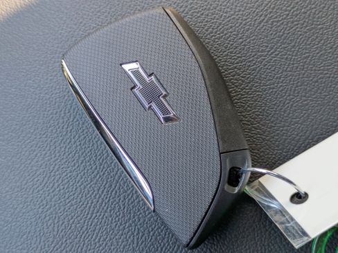 New 2025 Chevrolet Colorado Trail Boss w/ Off-Road Front Bumper Package image 22