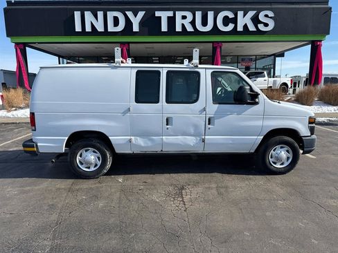 Used 2014 Ford E-250 and Econoline 250 image 1