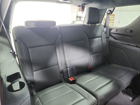 Used 2024 Chevrolet Tahoe Premier AWD/4WD image 47