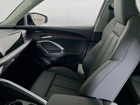 New 2025 Audi Q5 2.0T Premium Plus image 21