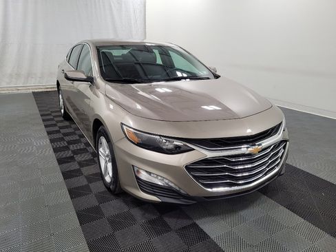 Used 2024 Chevrolet Malibu LT FWD image 13