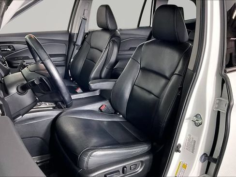 Used 2020 Honda Pilot Touring image 20
