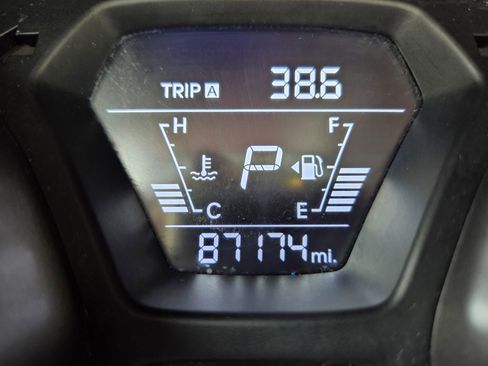 Used 2016 Hyundai Elantra SE w/ Option Group 02 image 30