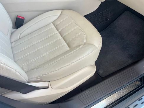 Used 2018 Mercedes-Benz GLE 350 image 24