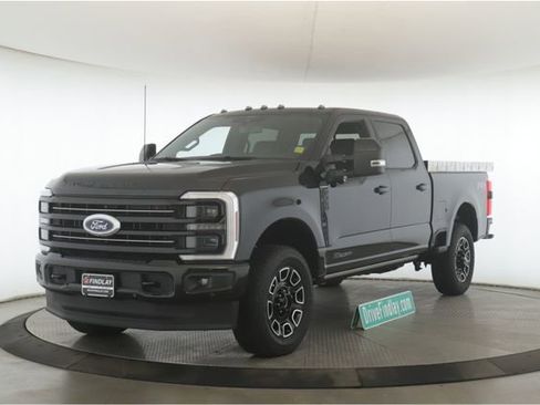 Used 2025 Ford F350 Platinum w/ FX4 Off-Road Package AWD/4WD image 10