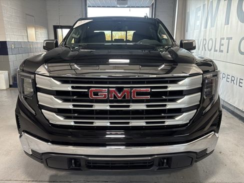 New 2026 GMC Sierra 1500 SLE image 35