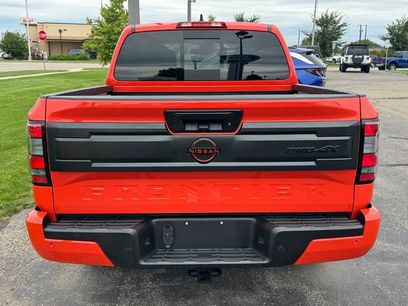 Used 2025 Nissan Frontier PRO-4X w/ Pro Convenience Package