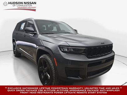 Used 2023 Jeep Grand Cherokee L Laredo