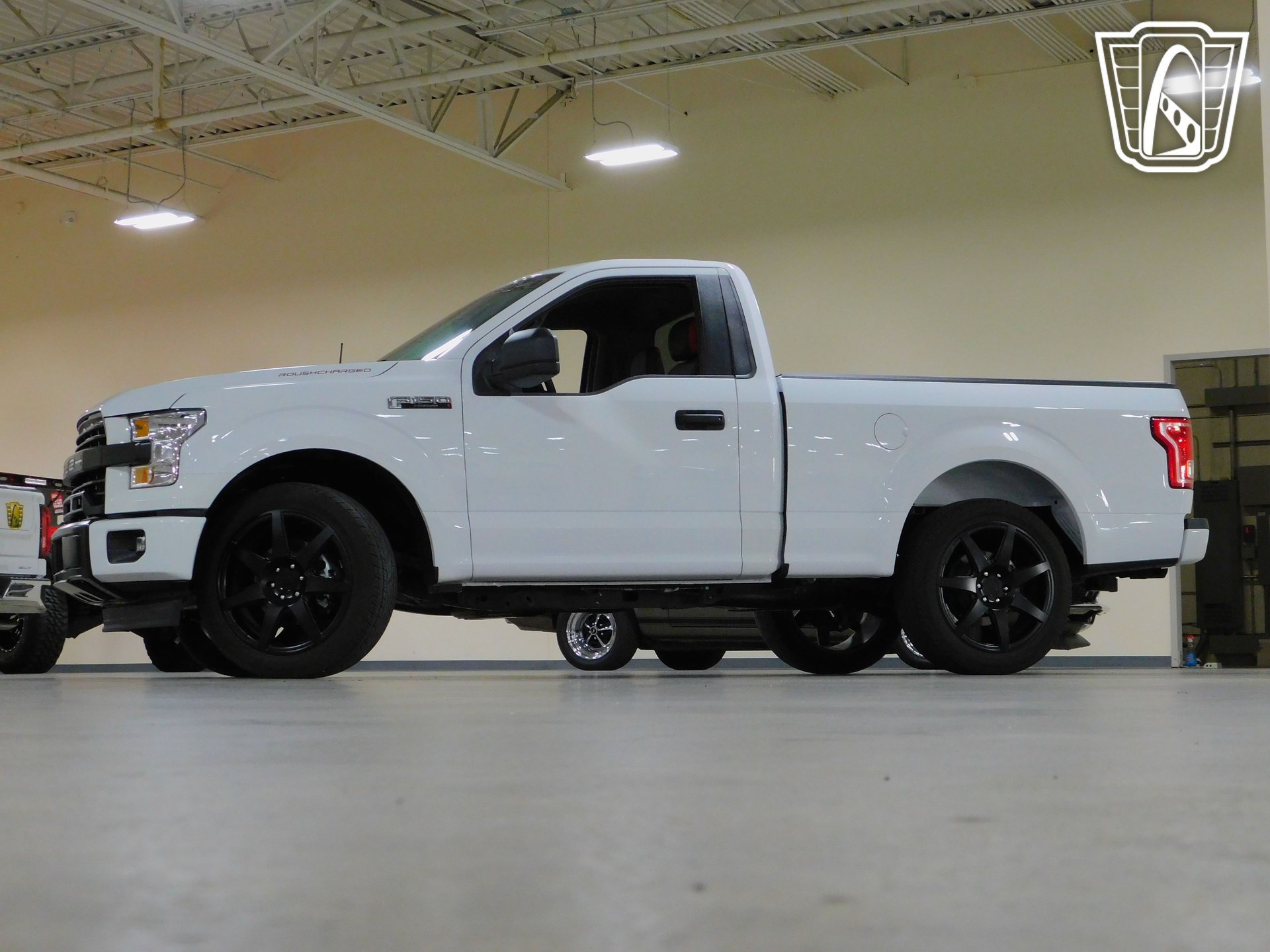 Used 2017 Ford F150 XL w/ Equipment Group 101A Mid RWD image 11