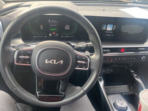 Used 2025 Kia Sorento EX image 6