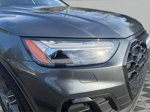 Used 2023 Audi Q5 e Prestige image 40