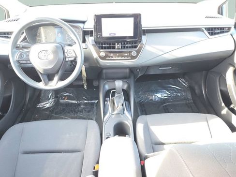 Used 2024 Toyota Corolla LE FWD image 10