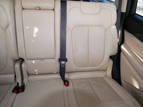 Used 2021 Jeep Grand Cherokee L Limited image 14