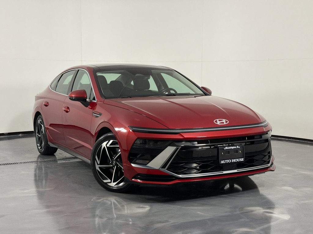 Used 2024 Hyundai Sonata SEL w/ Convenience Package FWD image 2