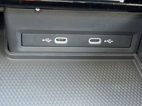 New 2026 Volkswagen Atlas SE FWD image 26