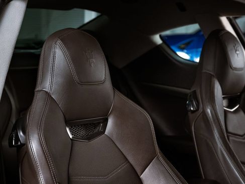 Used 2013 Maserati GranTurismo Sport RWD image 24