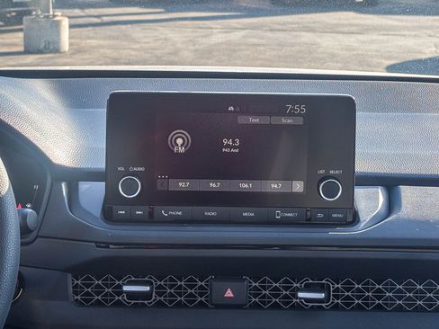Certified 2025 Honda Accord SE image 17