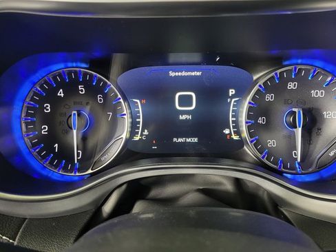 New 2026 Chrysler Pacifica Limited w/ S Appearance Package image 20