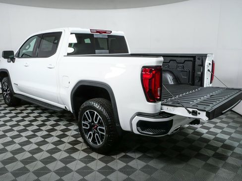 New 2026 GMC Sierra 1500 AT4 w/ AT4 Premium Package AWD/4WD image 32