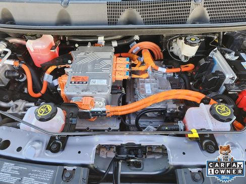 Used 2023 Chevrolet Bolt LT w/ Infotainment Package image 36