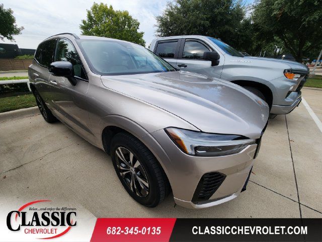 Used 2025 Volvo XC60 B5 Core AWD/4WD 360° Tour