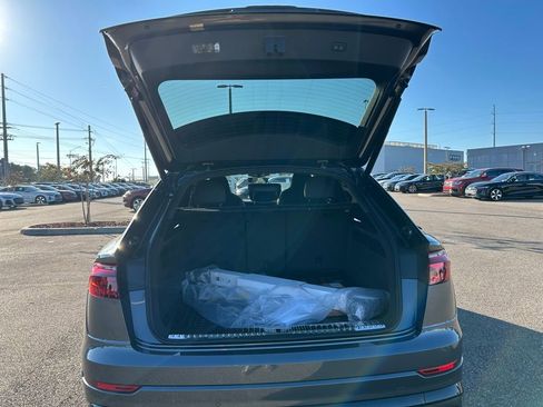 New 2026 Audi SQ8 Prestige image 56