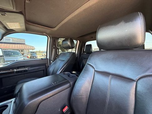 Used 2016 Ford F250 Lariat w/ Lariat Ultimate Package image 19