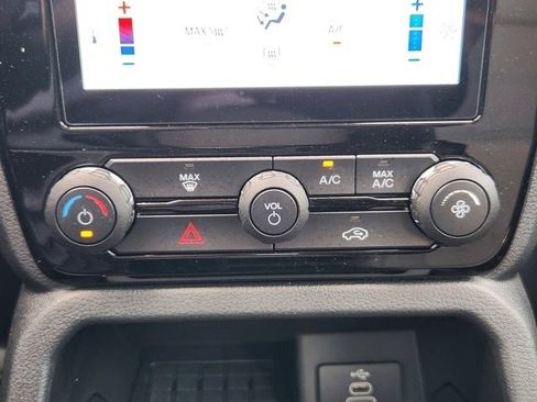 Used 2024 Ford Ranger XLT image 17