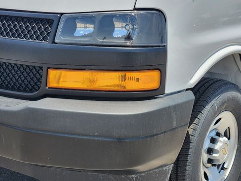 New 2026 Chevrolet Express 2500 Extended RWD image 6