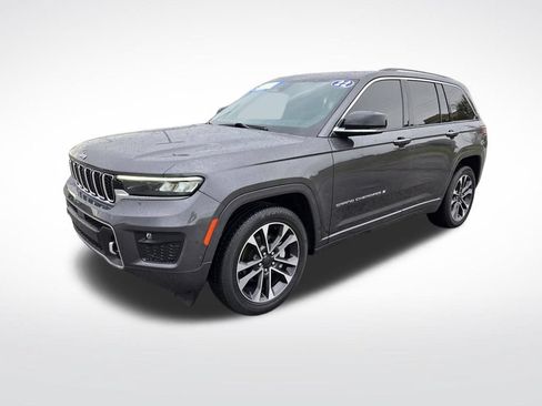 Used 2022 Jeep Grand Cherokee Overland AWD/4WD image 8
