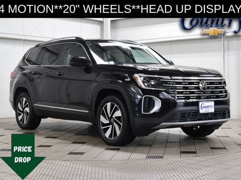 Used 2025 Volkswagen Atlas SEL AWD/4WD image 1