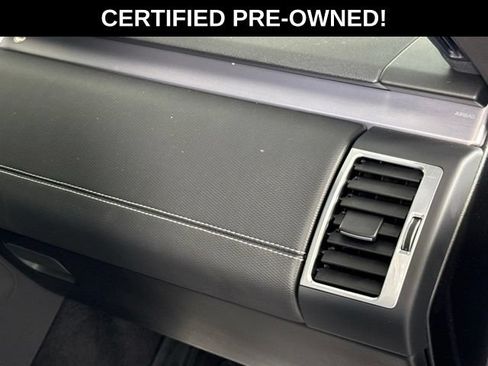 Certified 2025 Land Rover Discovery Dynamic SE AWD/4WD image 31