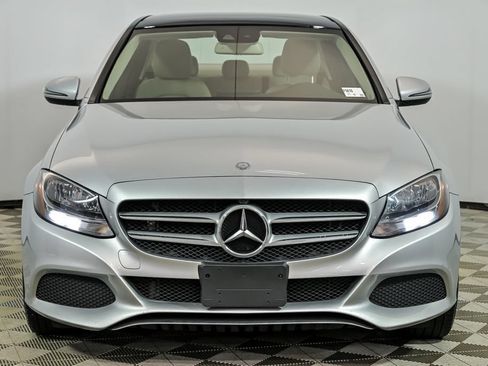 Used 2017 Mercedes-Benz C 300 Sedan image 4