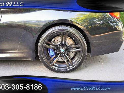 Used 2016 BMW M4 Convertible RWD image 35