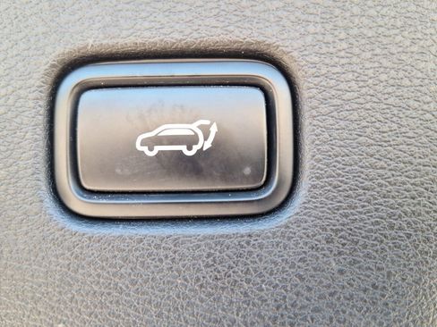 Used 2023 Kia Sportage SX image 22