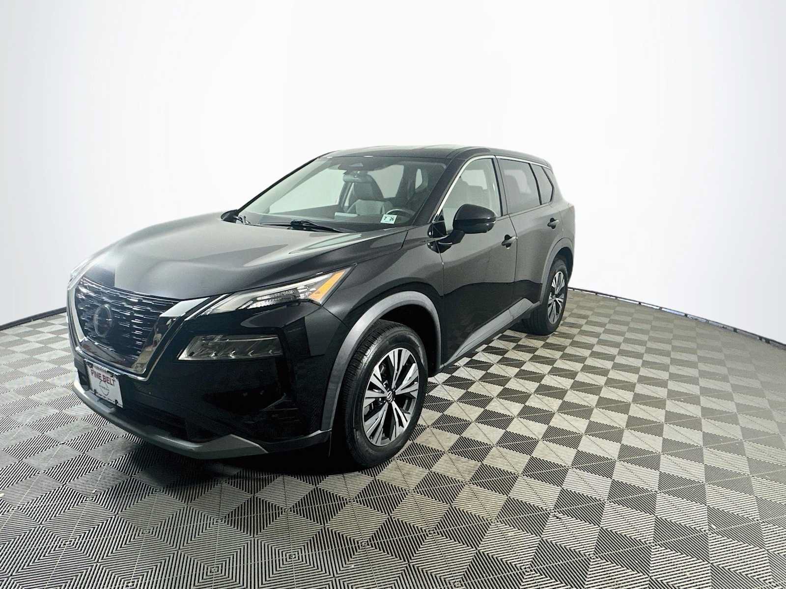 Used 2021 Nissan Rogue SV AWD/4WD image 1