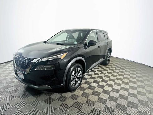 Used 2021 Nissan Rogue SV AWD/4WD image 1