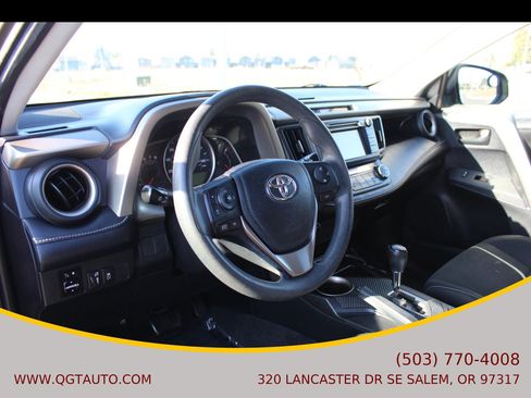 Used 2013 Toyota RAV4 XLE FWD image 10