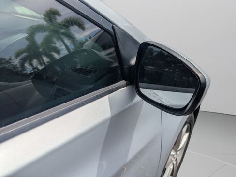 Used 2013 Hyundai Elantra GLS w/ Preferred Pkg FWD image 15