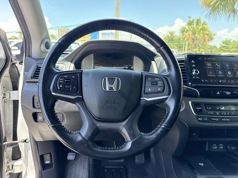 Certified 2024 Honda Ridgeline RTL image 36