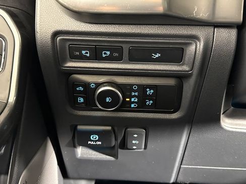 Used 2023 Ford F150 Lariat w/ Equipment Group 502A High AWD/4WD image 32