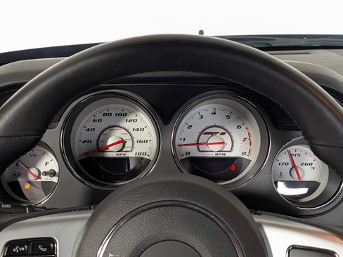 Used 2014 Dodge Challenger SRT8 w/ Harman/Kardon Audio Group RWD image 19