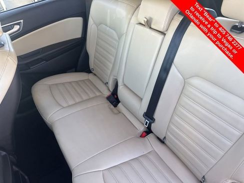 Used 2024 Ford Edge SEL image 14