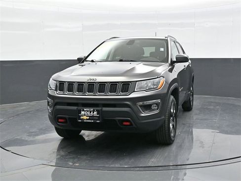 Used 2017 Jeep Compass Trailhawk w/ Leather Interior Group image 2