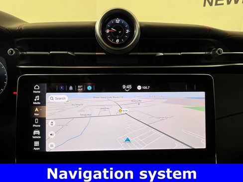 Used 2024 Maserati Grecale Trofeo image 9