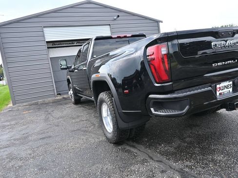 Used 2026 GMC Sierra 3500 Denali Ultimate AWD/4WD image 12
