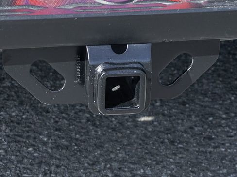 Used 2017 Toyota Tundra SR5 w/ SR5 Upgrade Package image 42