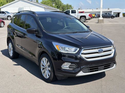 Used 2019 Ford Escape SEL FWD image 1